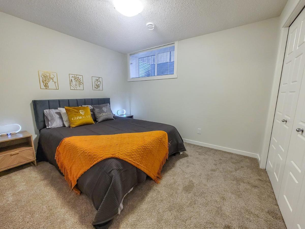 Globalstay New Apartments In Cranbrook Free Street Parking YYC Exteriér fotografie