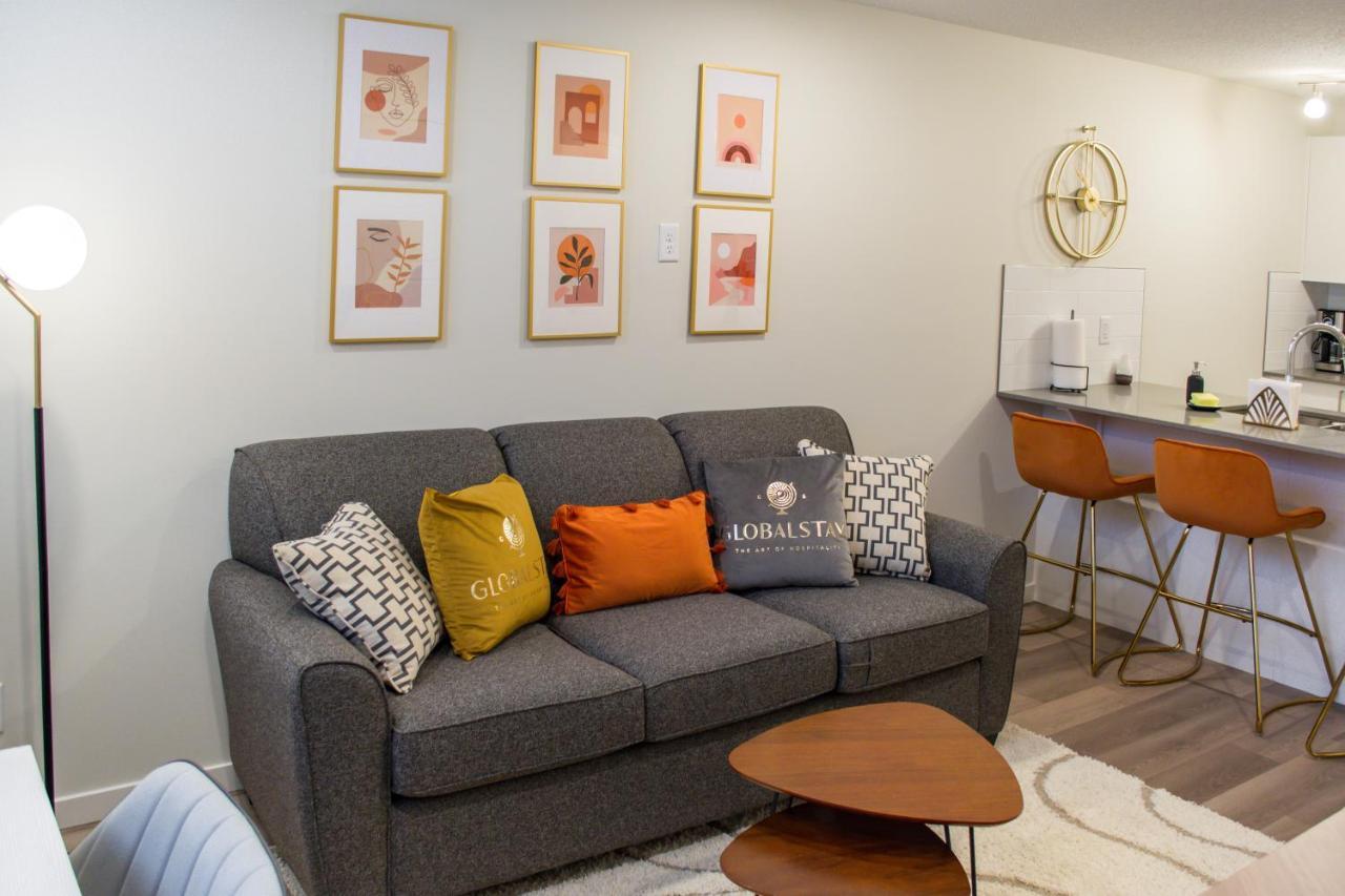 Globalstay New Apartments In Cranbrook Free Street Parking YYC Exteriér fotografie