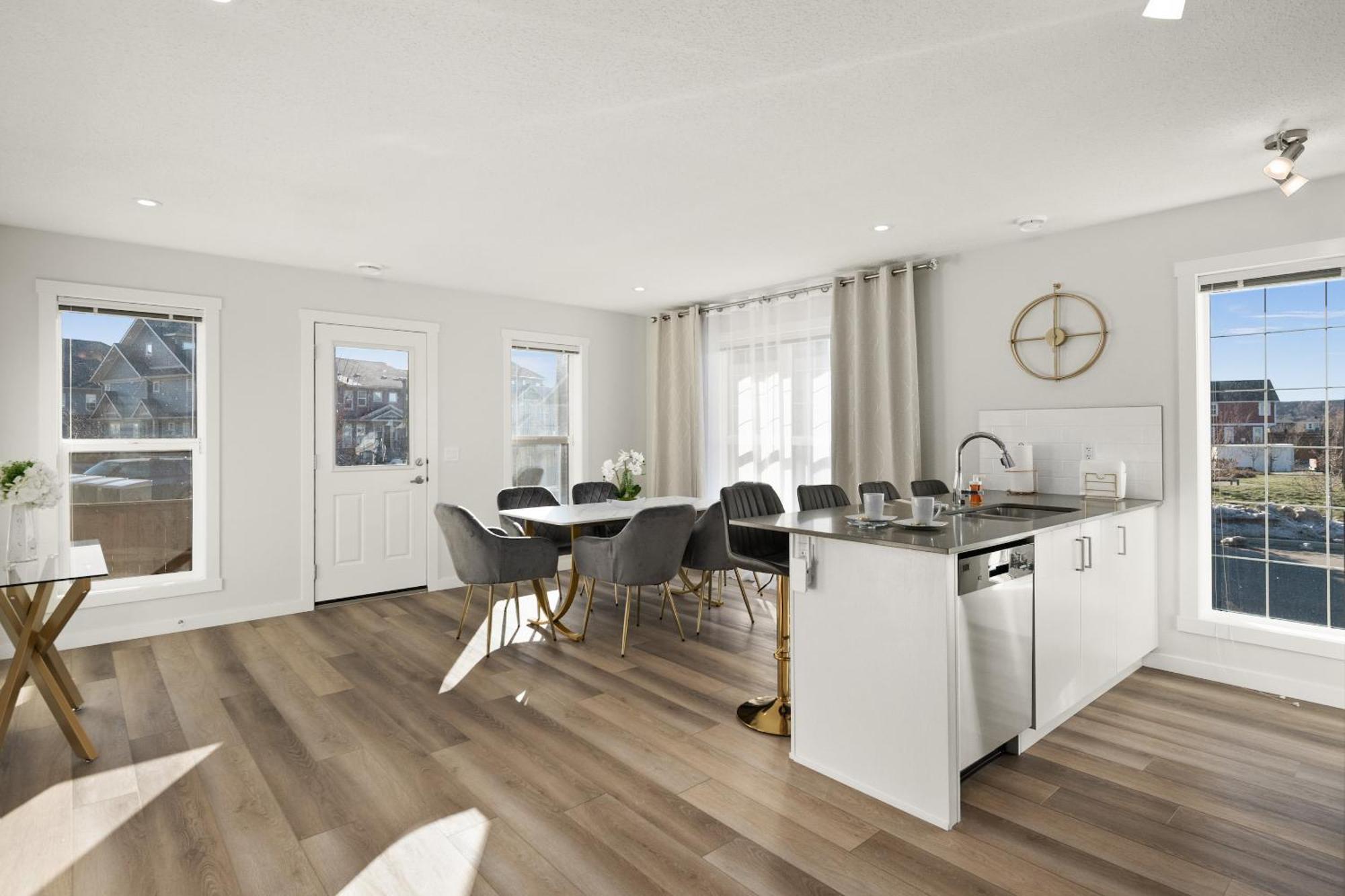 Globalstay New Apartments In Cranbrook Free Street Parking YYC Exteriér fotografie